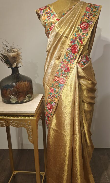 Kavya kanchi – Radiant Gold Drape with Artistic Border Finish