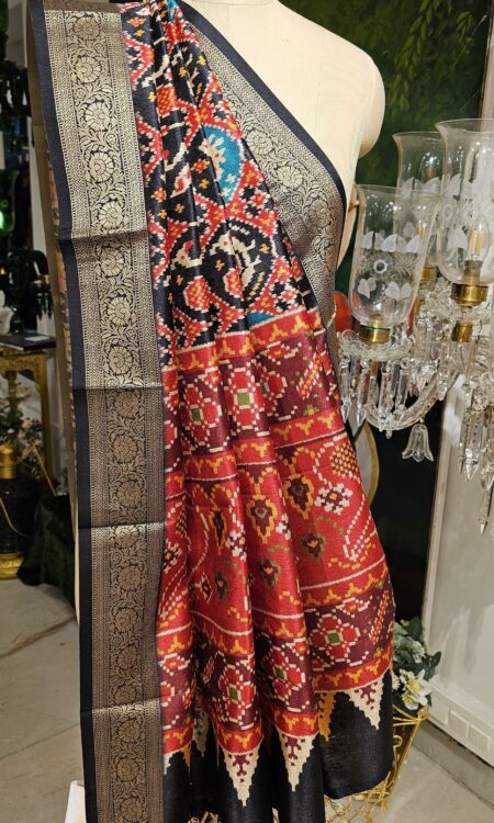 Silk patola duppatta