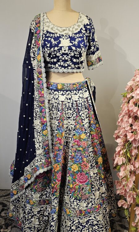 Parsi and Pettit Point lehenga