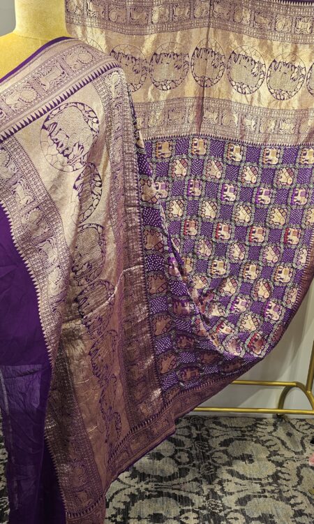 Voilet colour bandhani duppatta