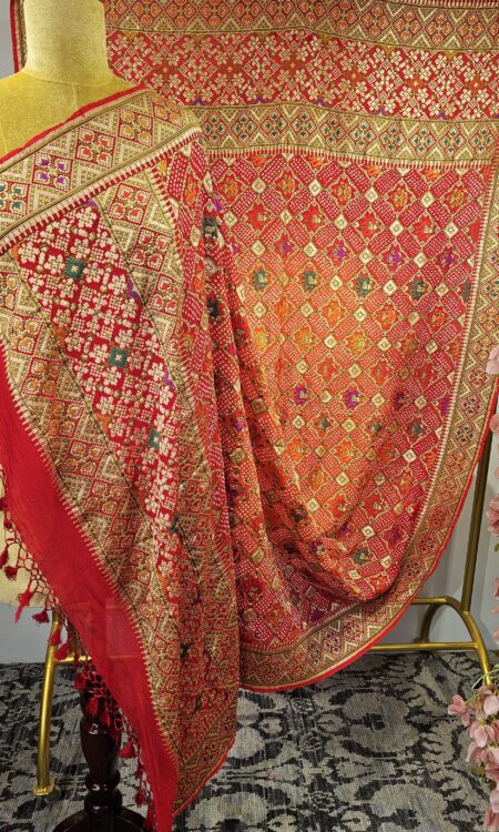 Red to orange ombre bandhani duppatta