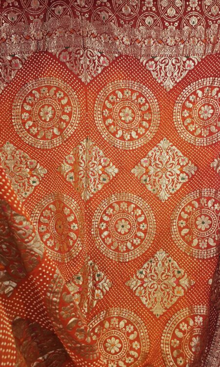Red-orange pilia bandhani dupatta