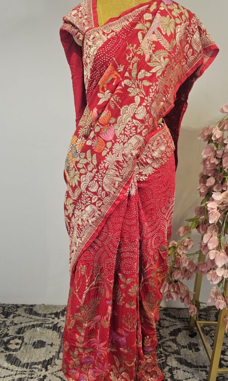 Red bandhani saree