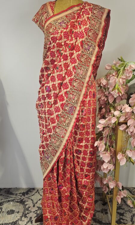 Red bandhani saree