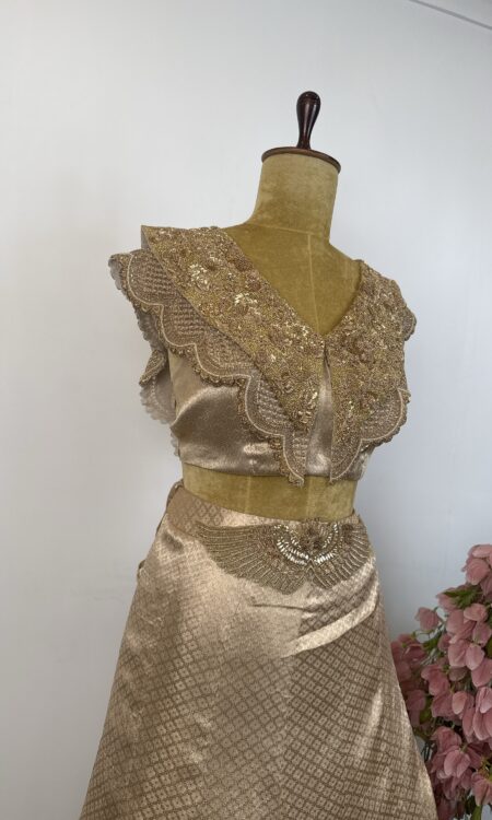 banarsi lehenga with blouse