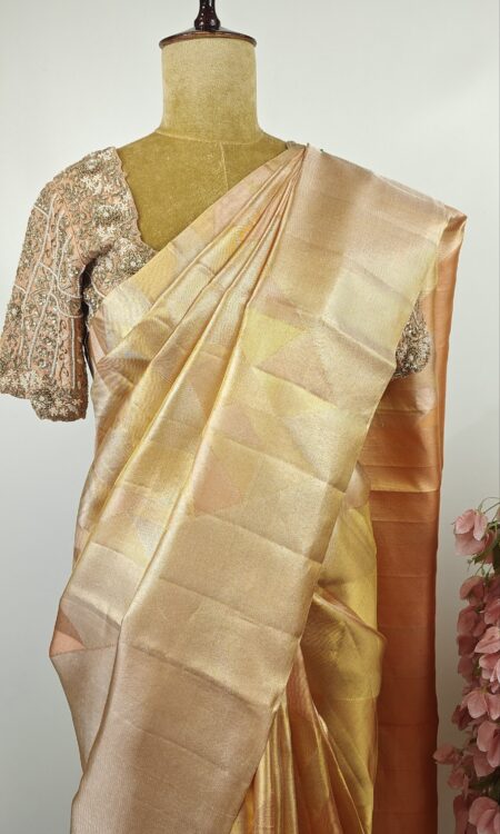 Geometric theme peach Kanchi saree