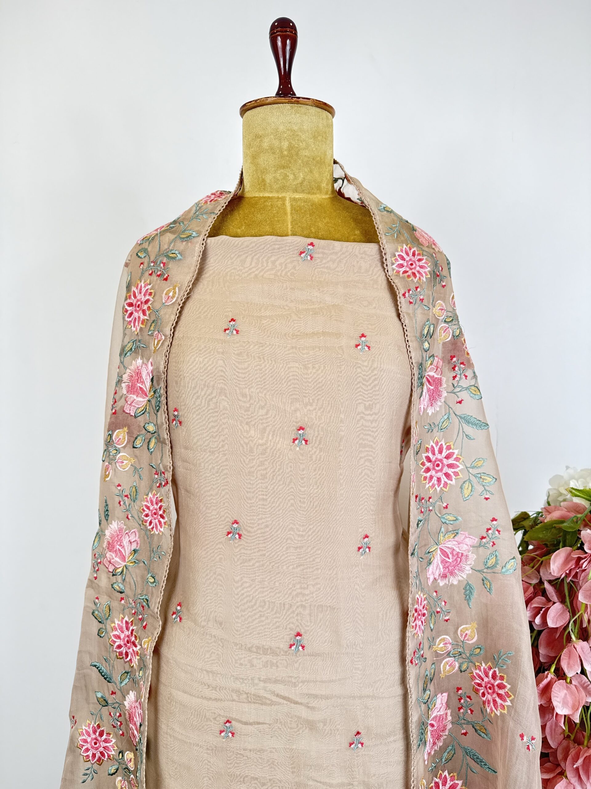 17718cbc-125a-4649-a320-5ad4f038e00e-12515-000004b967701169_file