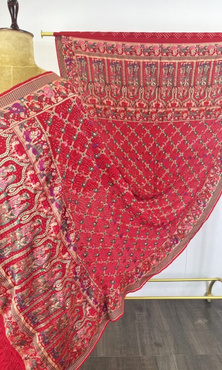 Rad colour bandhani dupatta