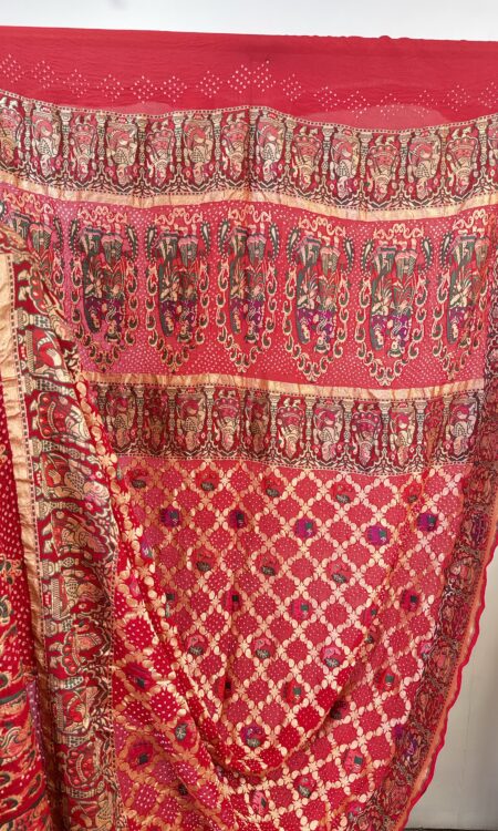 Red colour bandhani dupatta
