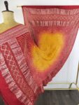 Red to orange (pilia) bandhani dupatta