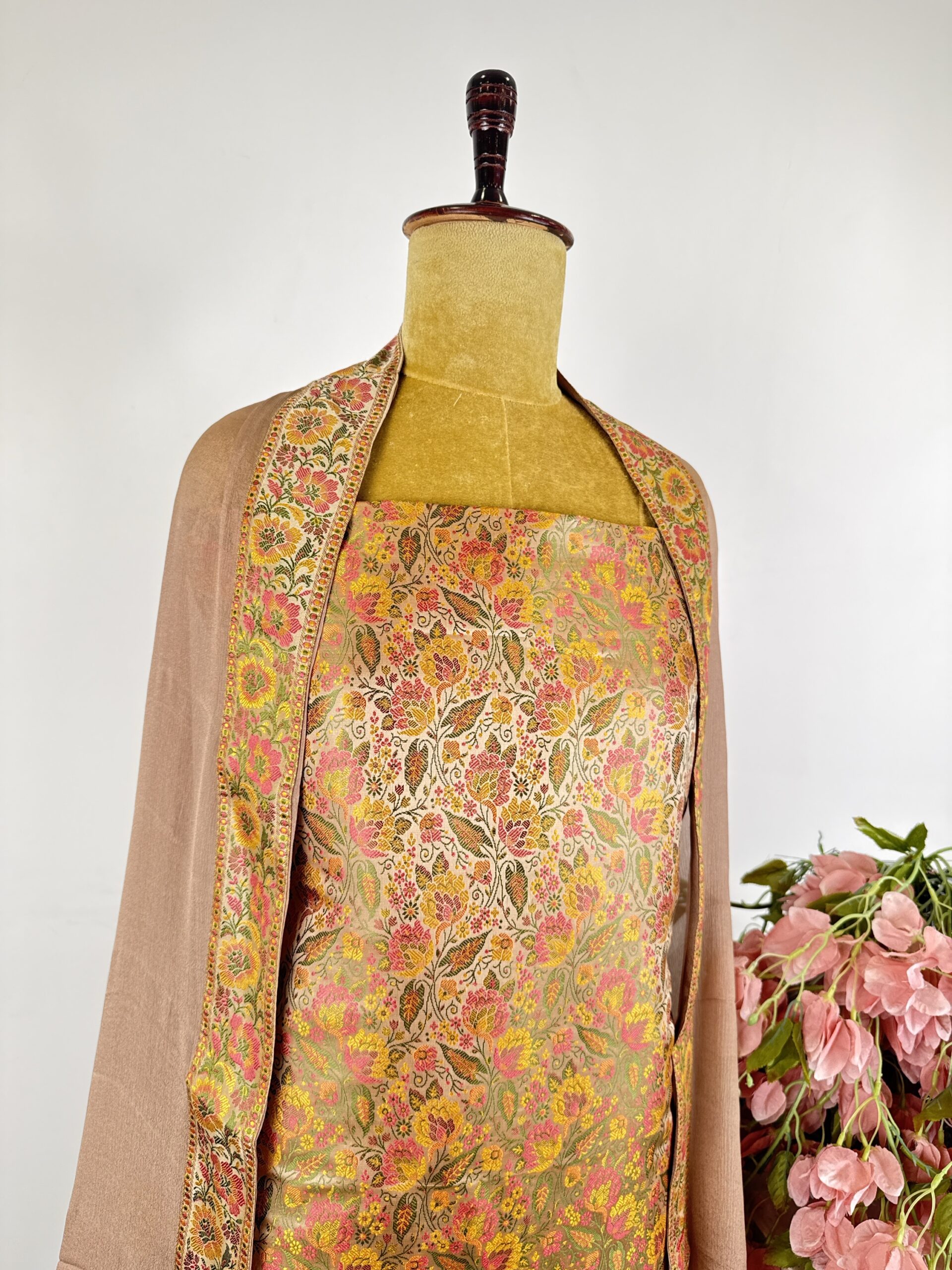 88c933e8-a626-4e05-9055-6fe879bc86b3-14530-000005ccf5274791_file