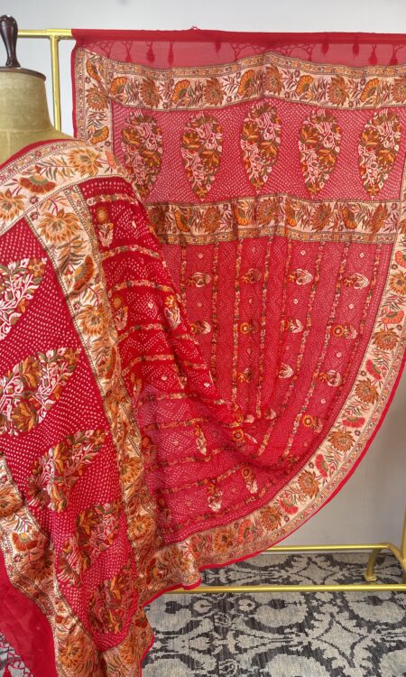 Red colour bandhani dupatta