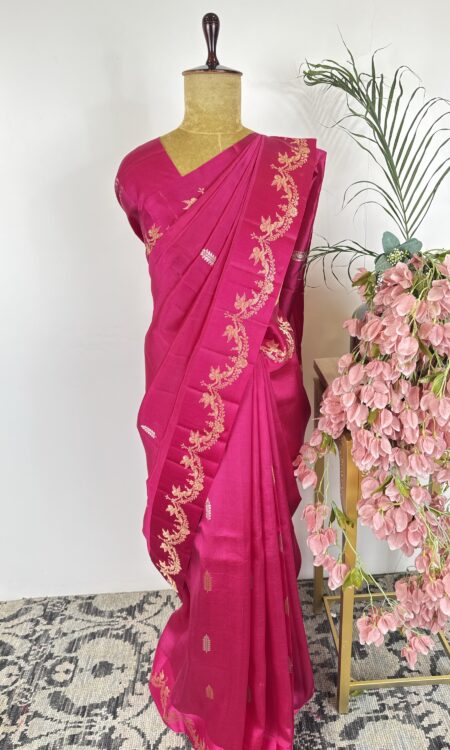 Pink colour raw mango saree