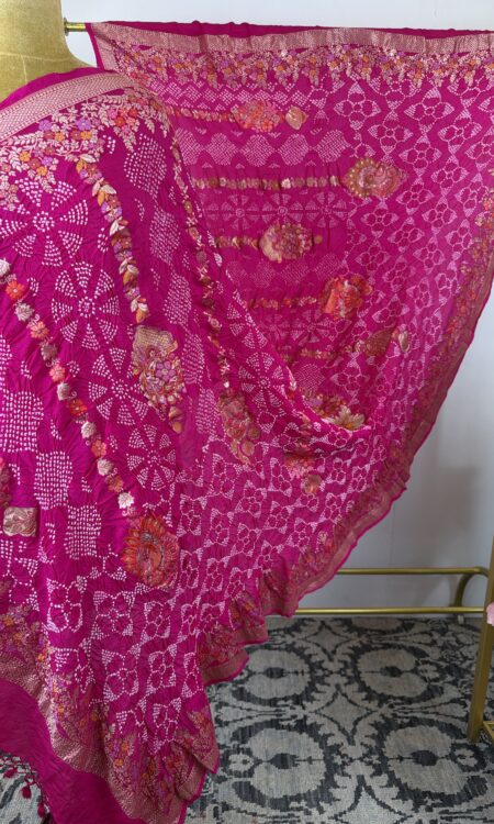 Rani pink colour shri Krishna bandhani dupatta