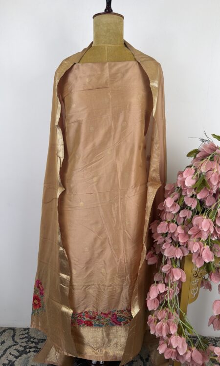 Beige unstitched suit