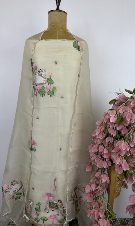 White unstitched suit