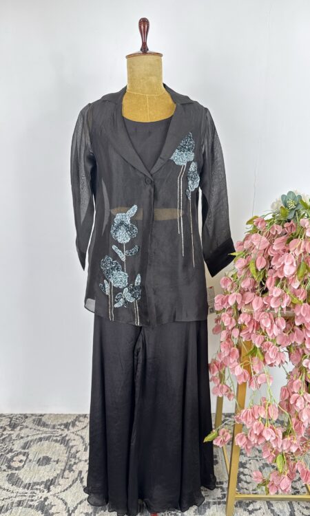 Black colour cord set