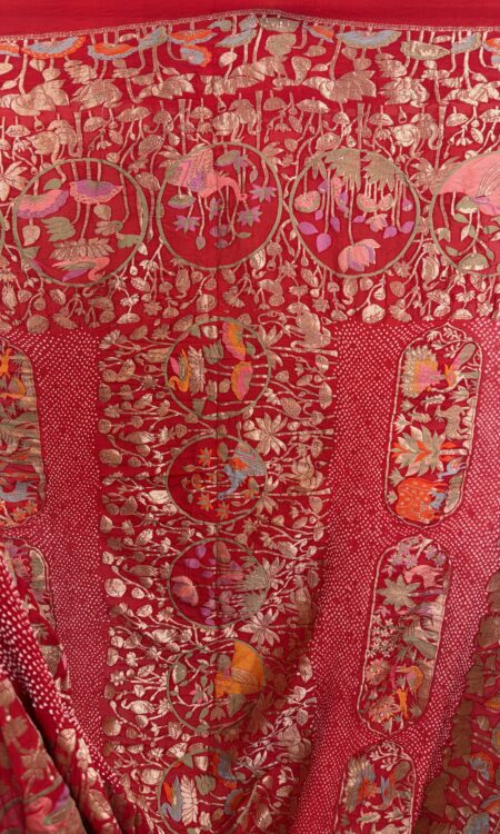 Red bandhani duppatta