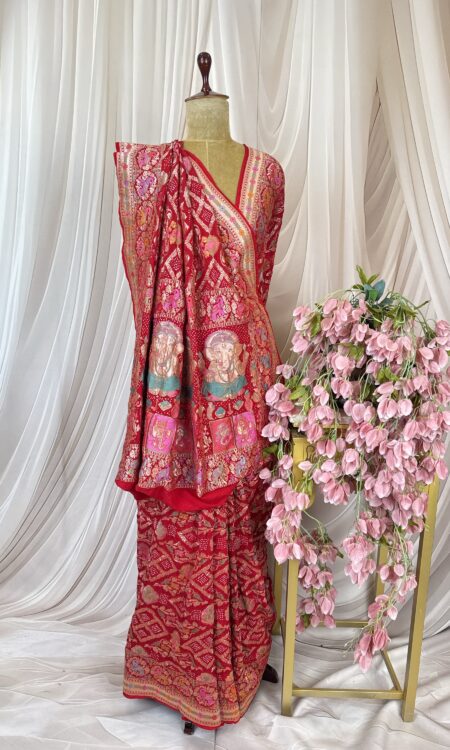 Red Bandhani Ganesh Ji Saree with Rai Dana & Motif Detail