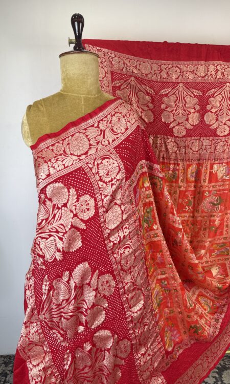 Piliya Bandhani Dupatta with Animal & Human Motifs